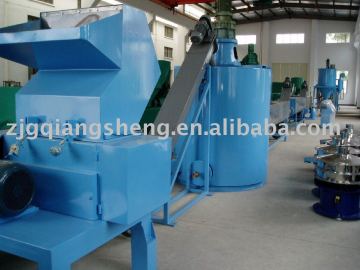 PET flakes recycling machine