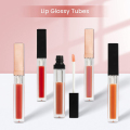 Botol lip gloss yang dapat diisi ulang dengan sisipan karet