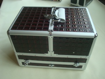 Aluminum Makeup Case With Light,advantage makeup case,multilayer cosmetic case with mirror
