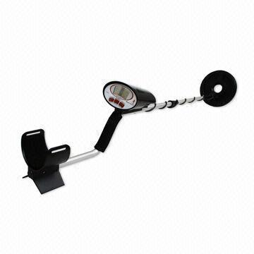 Metal Detector with LCD Display and Motion Discrimination