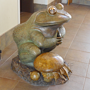 Fine Workmanship Outdoor Metal Material Bronze Frog Sculpture