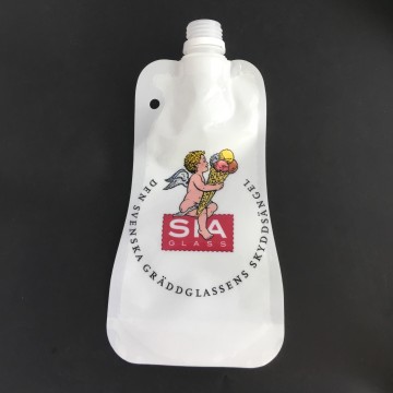 Food-grade reusable special bottle-shaped water bag