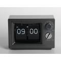 Mini TV Flip Clock sulla scrivania