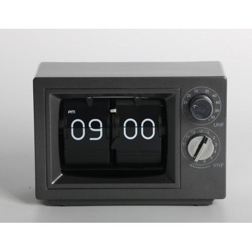 Mini TV Flip Clock di Meja