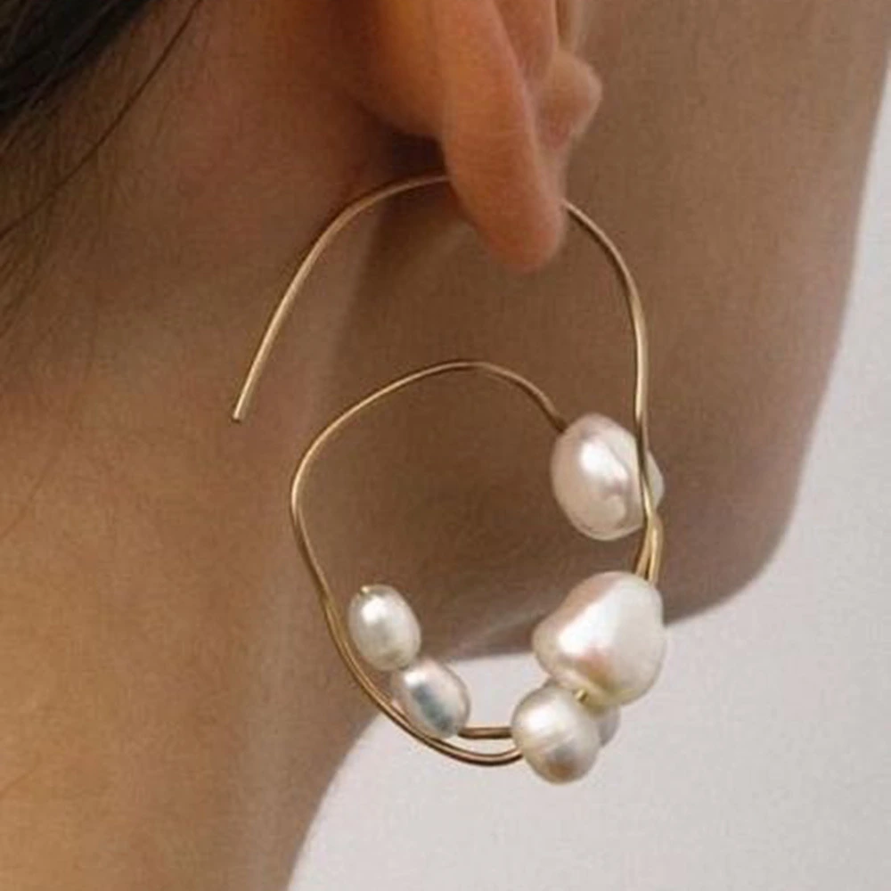 Designer Elegant Large Hoop Earrings Famous Brands Fashion Simple Korean Temperament Geometric Circle Pearl Stud Earrings