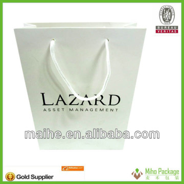 paper bag with pp handle