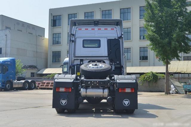 Foton 10 Wheeler Truck Head 4x2 6x4 Truction Truck