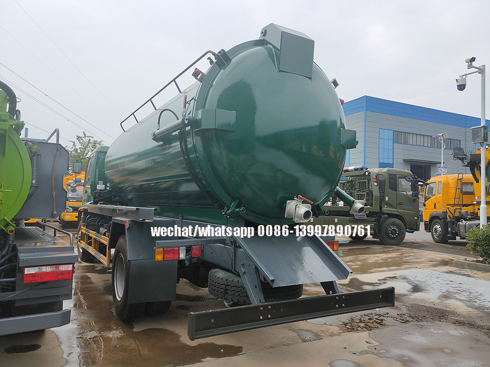 Isuzu Sewage Truck2 Jpg