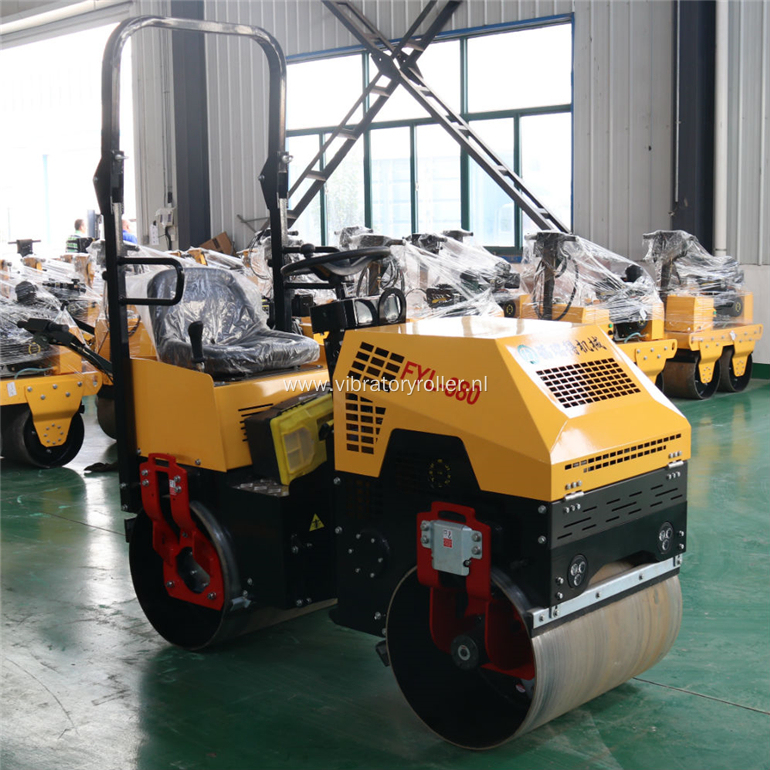 Factory Sell 1 Ton Vibratory Road Roller Compactor