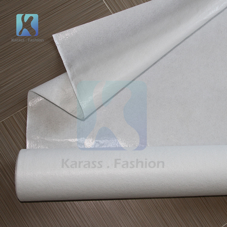 Etaj underlayment nonwoven kalite siperyè pent blan Polyester te santi tapi