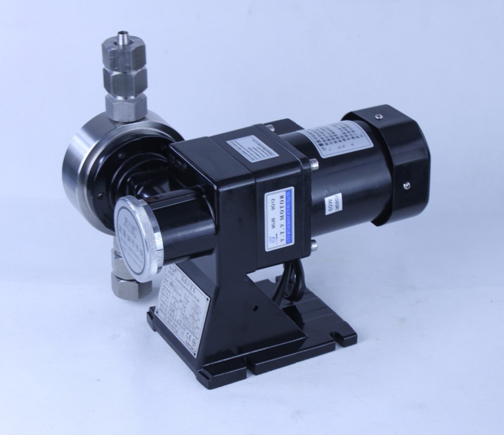 Mechanical diaphragm dosing pump