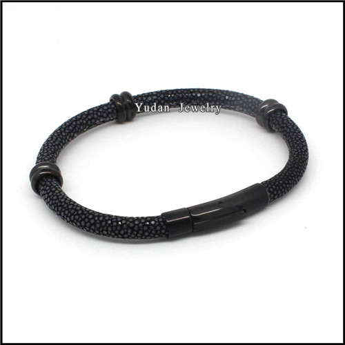 High Quality Men stingray Leather Bracelet With Stainless Steel Clasp