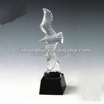 Carving black base crystal eagle figurines