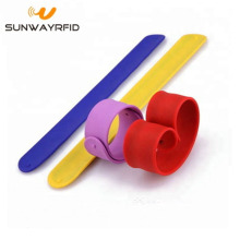 13.56mhz F08 Silicone Slap Wristband