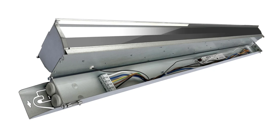 " Spacecraft " Glare Free Linear Luminaire for Warehouse, Sport Halls, Factory, Parking Lot