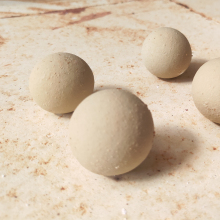 High Temperature Resistance Alumina Ceramic Grinding Ball