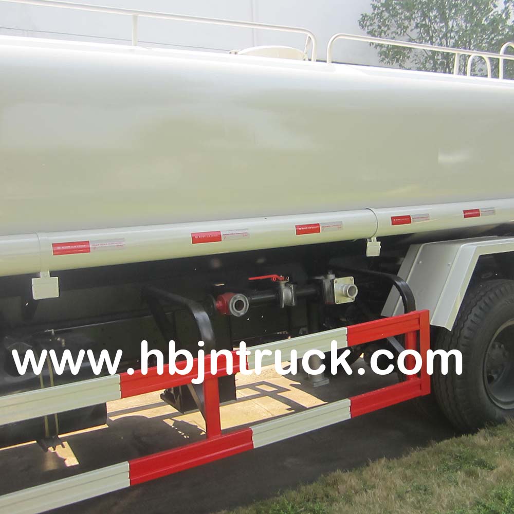 10000 Liters Water Tanker Truckjpg