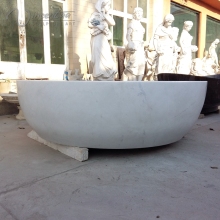 white marble stone bathtub