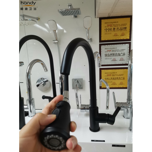 Commercial Kitchen Sink Faucet With Pull Out Sprayer