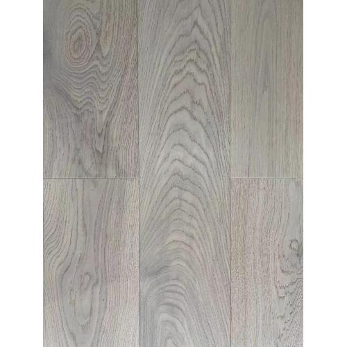 White smoked Oak Engineered Flooring