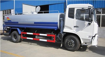 4X2 small water tanker truck