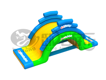 Summer popular inflatable water game