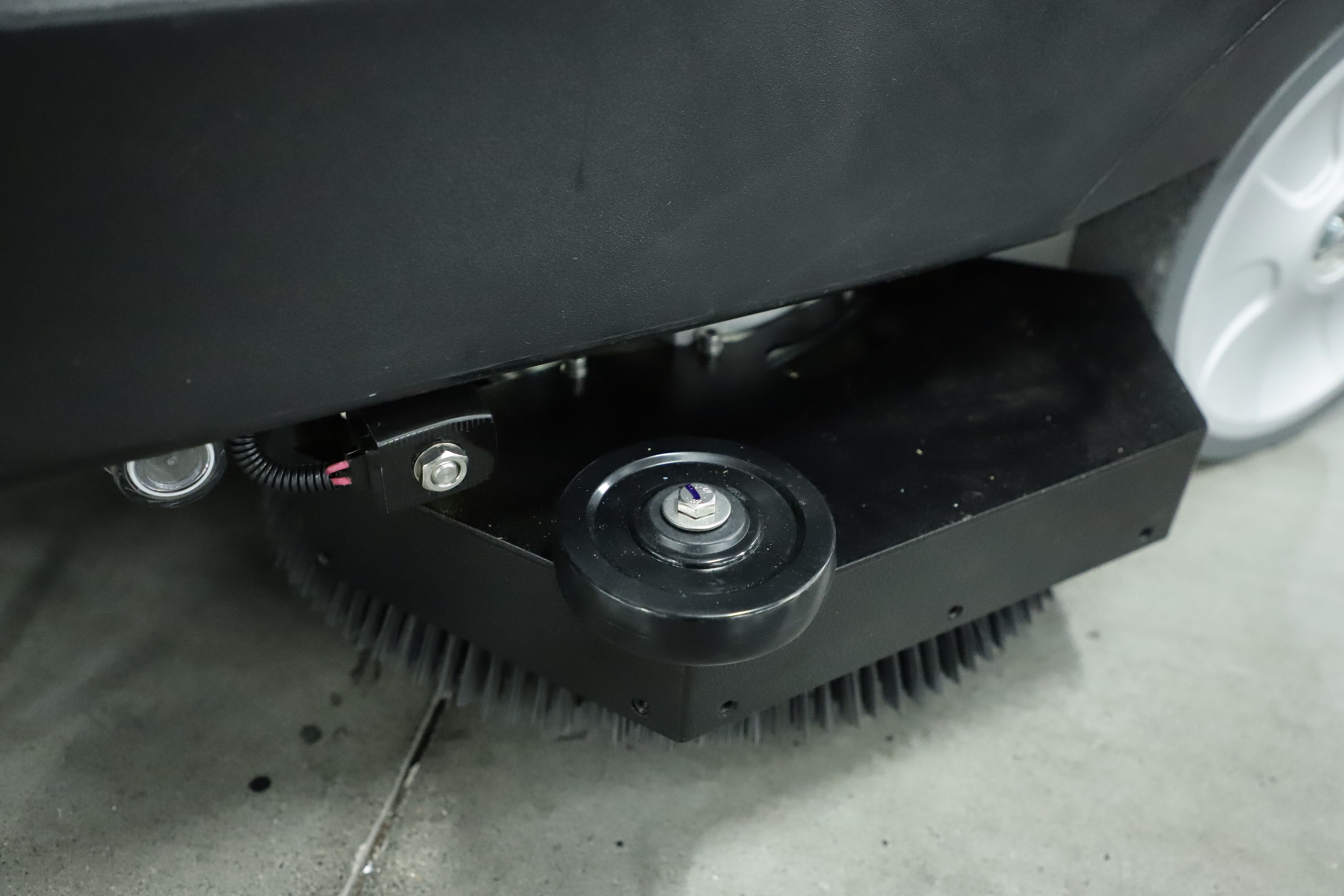 Palavro de piso industrial Industrial floor scrubber