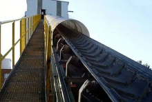 Striped pattern conveyor belt