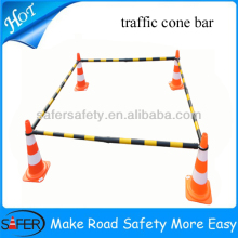 Retractable safety cone bar stan