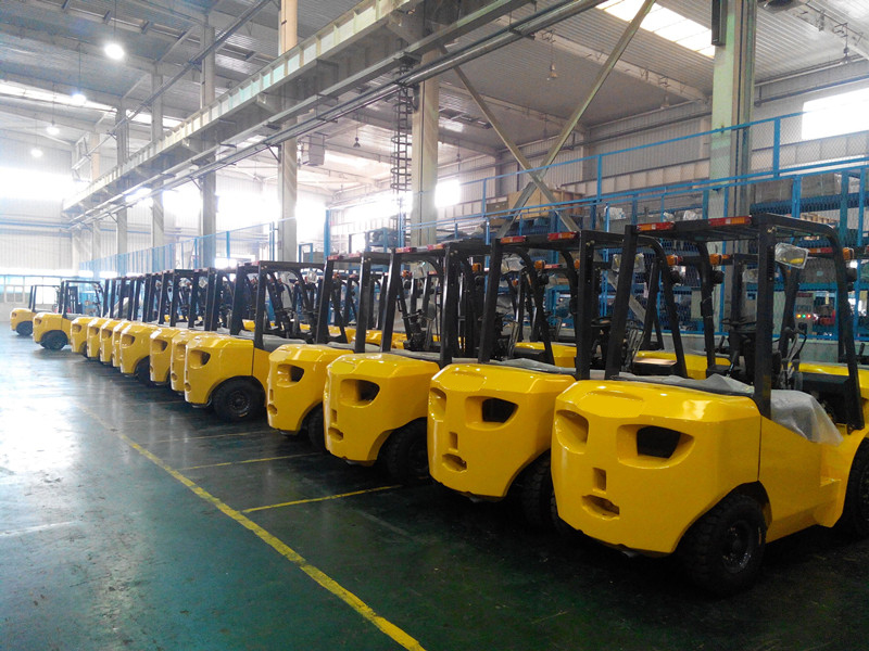 Forklift Truck For Rent