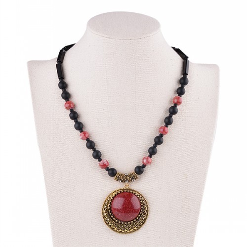 2015 más reciente diseño perlas cadena con colgante de aleación de Zinc con cuentas collares