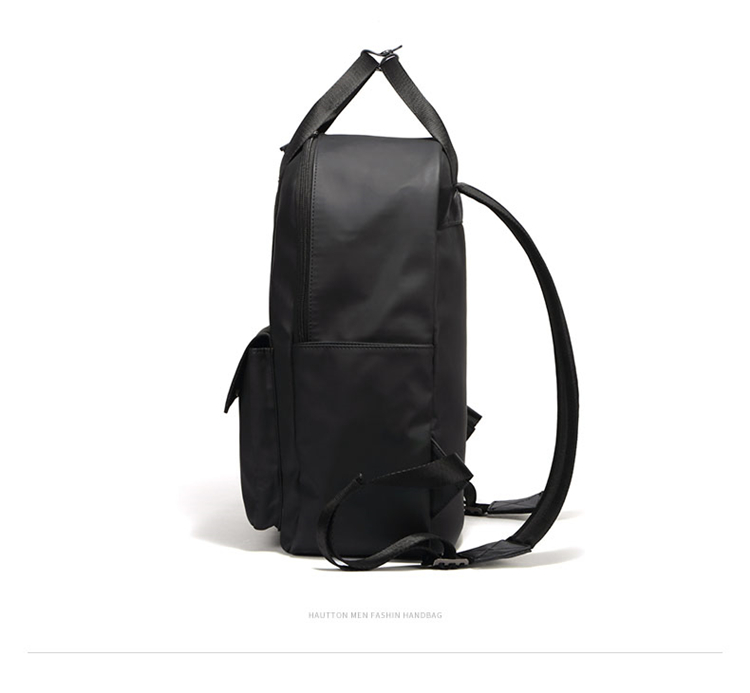 Schwarzer Rucksack Black Backpack
