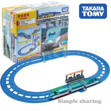 Takara Tomy Plarail Lanes Cross E5 Shinkansen Hayabusa Basic Set Railway Train Motorized Locomotive Model Toy