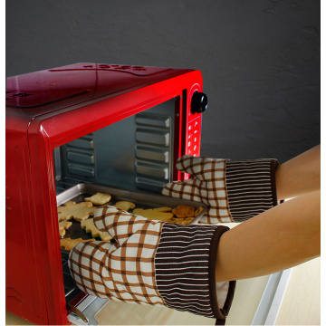 Thicken oven gloves for home use