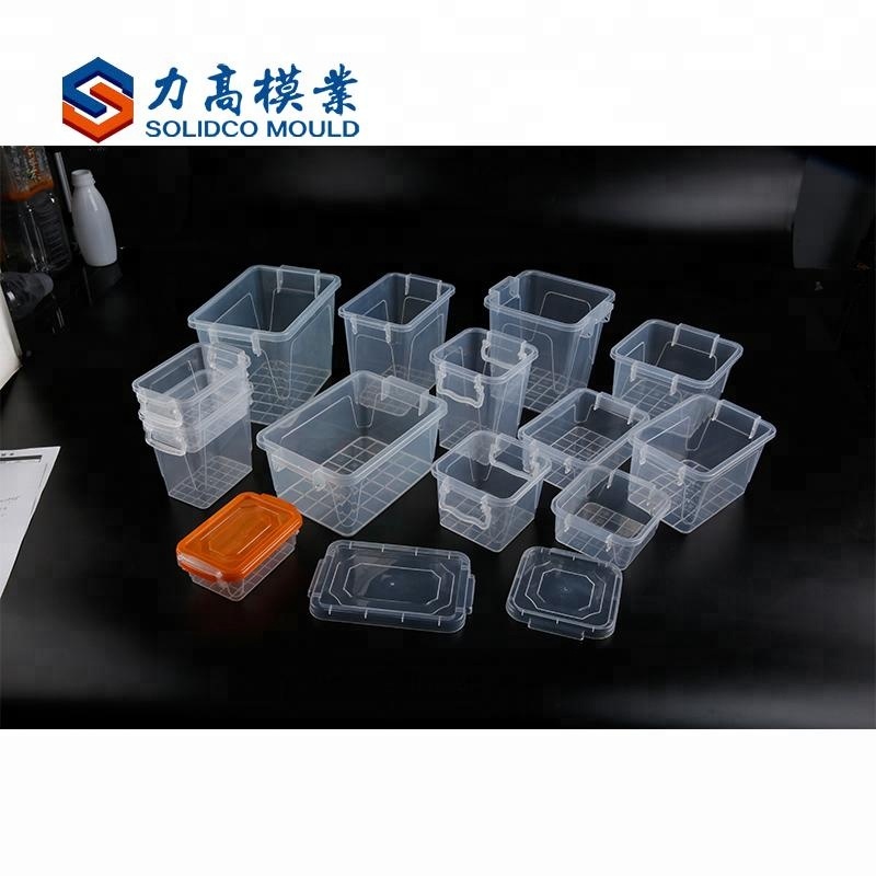 Plastic container plastic container mould