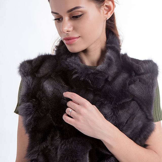 Fashionable Vest Fur