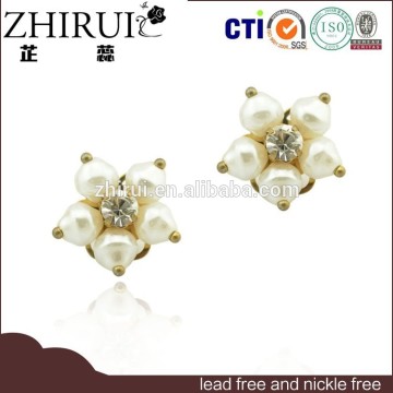 fashionable statement pearl diamond earrings design for girls wholesale