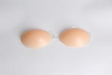 Well feeling sexy Strapless silicone free bra