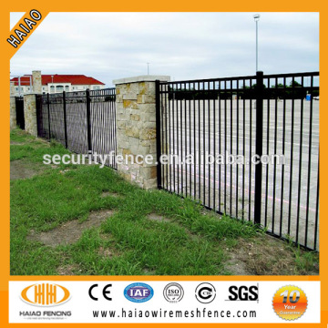 2014 ISO9001 decorative boundary steel welded fencing