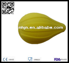 New 2013 Silicone Automatic Lemon Juicer Kitchen Untensil