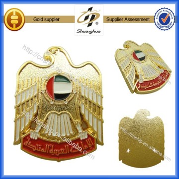 2015 high quality factory metal badge in dubai