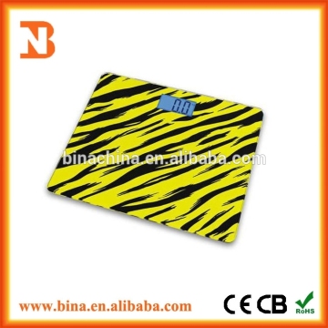 Platform Triangular Balance Scale