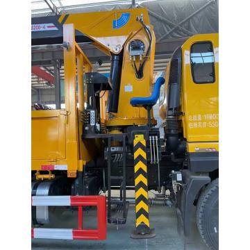 Dongfeng 360 degree hydraulic pickup truck crane