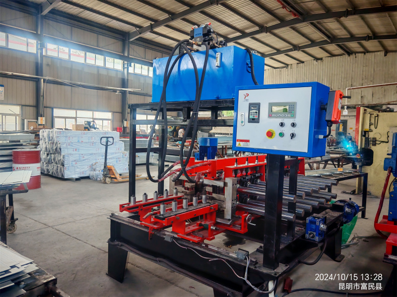 High Performance Cable Tray Cover Forming System