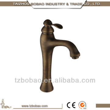 antique brass basin faucet and Antique basin Faucet