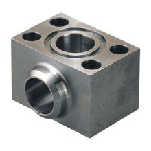 Fittings for hydraulic cylinders