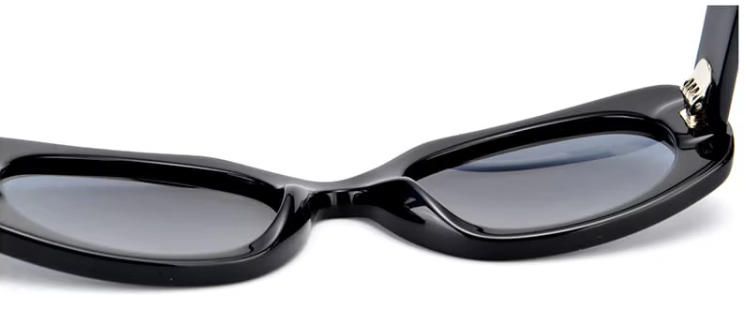 chunky-oval-acetate-sunglasses-nose bridge chunky-oval-acetate-sunglasses-nose bridge
