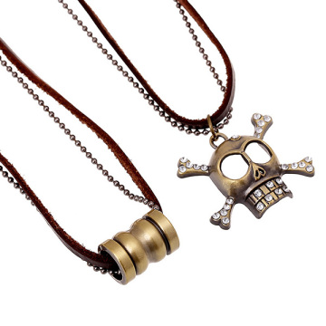 Handmade Leather Mens Pendant Necklace With Rhinestone Skull