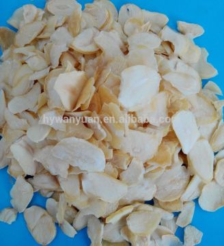 Sell dry garlic flakes