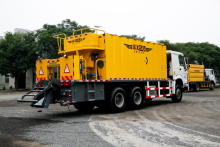 Micro surfacing paver for road